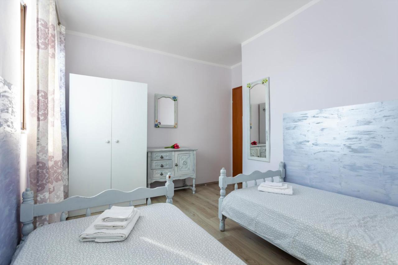 Apartman Doris Milohnici Dış mekan fotoğraf