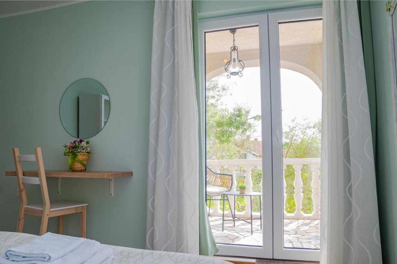 Apartman Doris Milohnici Dış mekan fotoğraf