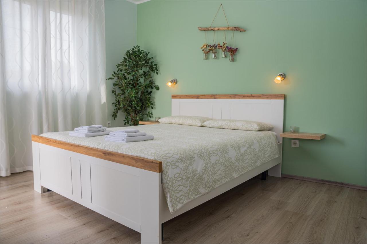 Apartman Doris Milohnici Dış mekan fotoğraf